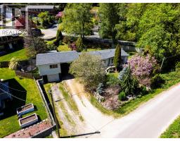 1845 Ridgewood Road, Nelson, British Columbia