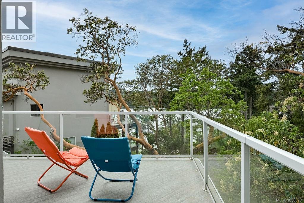317 Bessborough Close, View Royal, British Columbia  V9B 3M3 - Photo 31 - 1036070