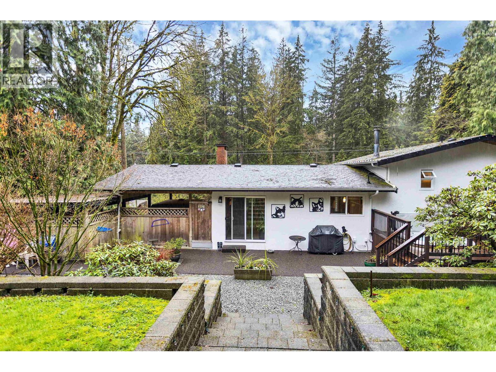 12146 Rothsay Street, Maple Ridge, British Columbia  V2W 1E2 - Photo 23 - R3101085