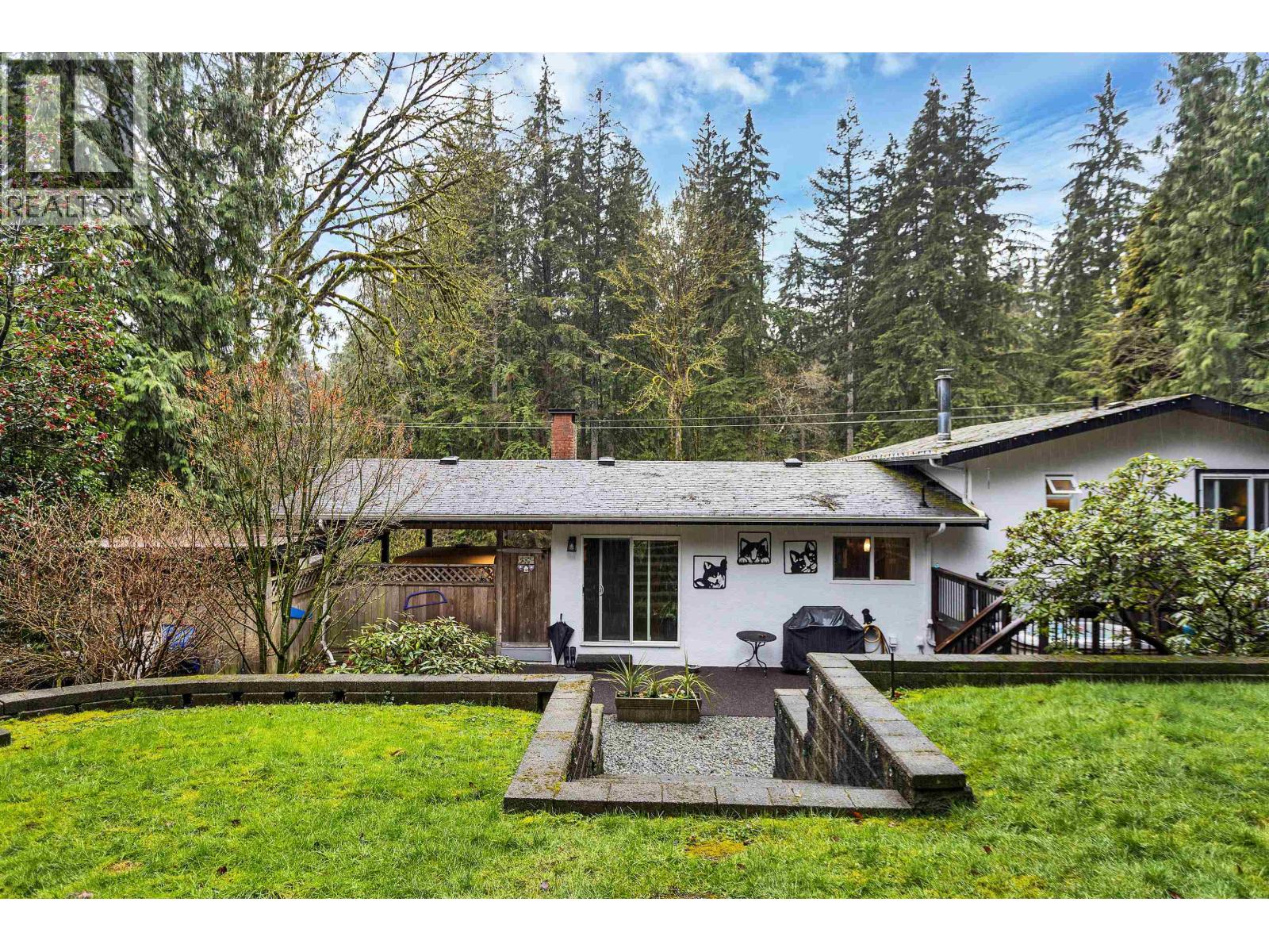 12146 Rothsay Street, Maple Ridge, British Columbia  V2W 1E2 - Photo 33 - R3101085