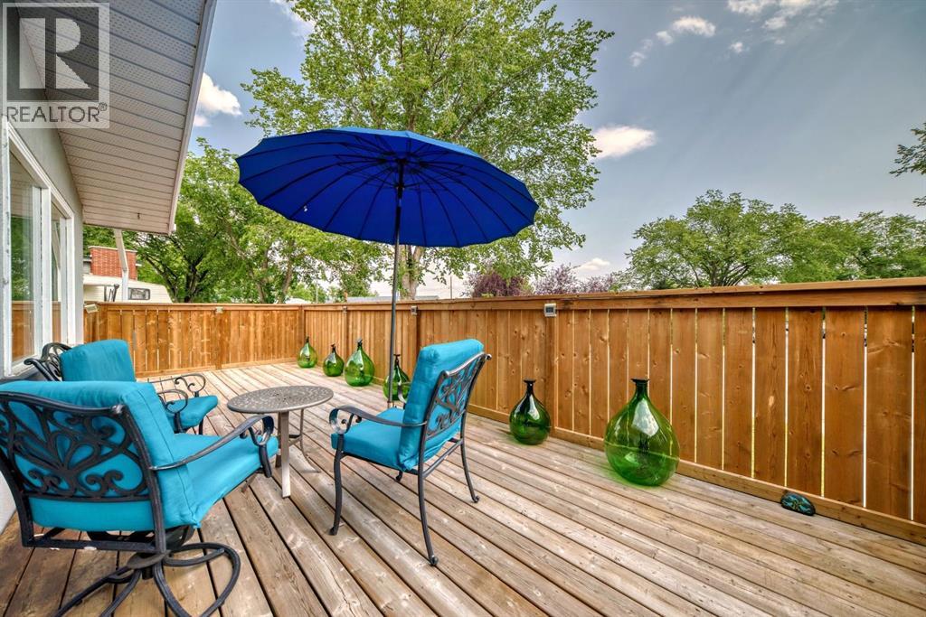 5519 Buckthorn Road NW, Calgary, Alberta  T2K 2Y6 - Photo 38 - A2300683