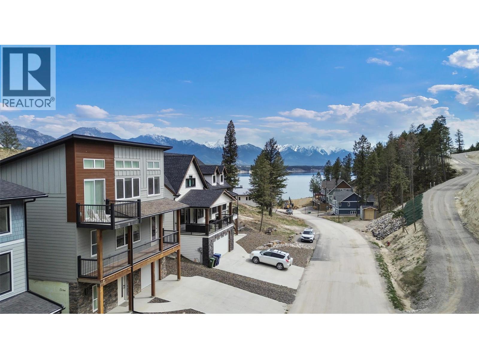 726 Taynton Drive, Invermere, British Columbia  V0A 1K6 - Photo 4 - 10386326