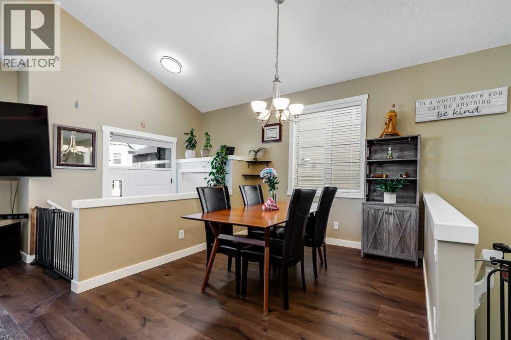 24 Elgin Meadows Manor SE, Calgary, Alberta  T2Z 0S2 - Photo 8 - A2301133