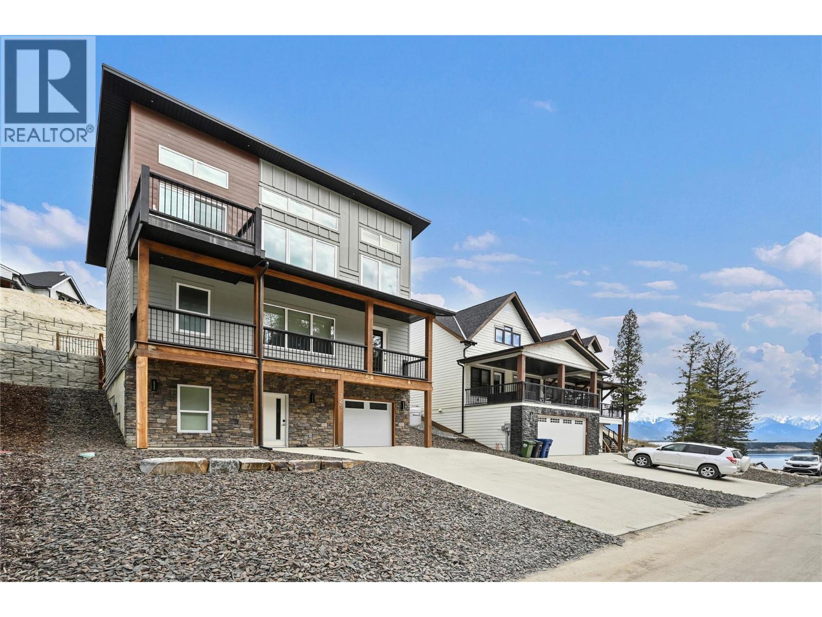 726 Taynton Drive, Invermere, British Columbia  V0A 1K6 - Photo 5 - 10386326