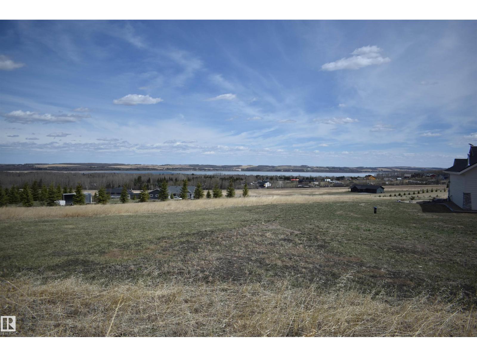133 Bruhn Bv, Rural Ponoka County, Alberta  T0C 2J0 - Photo 9 - E4486817