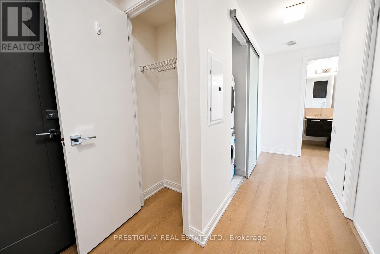 1804 - 42 Charles Street E, Toronto, Ontario  M4Y 0B7 - Photo 11 - C13107126