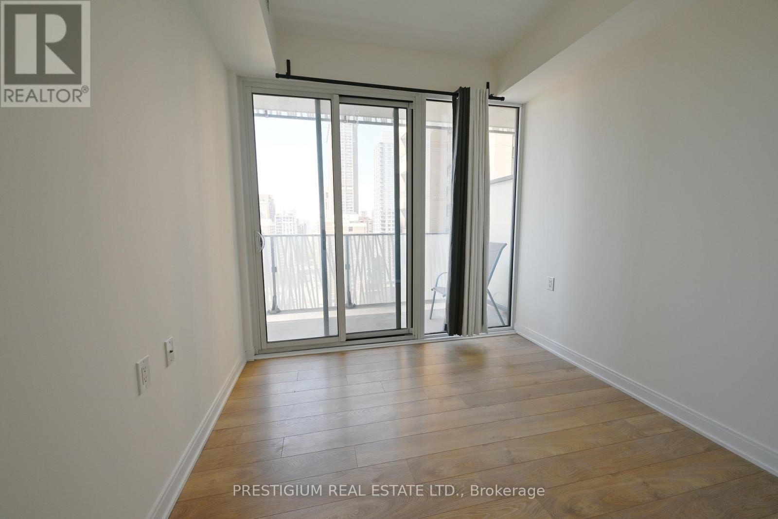 1804 - 42 Charles Street E, Toronto, Ontario  M4Y 0B7 - Photo 14 - C13107126