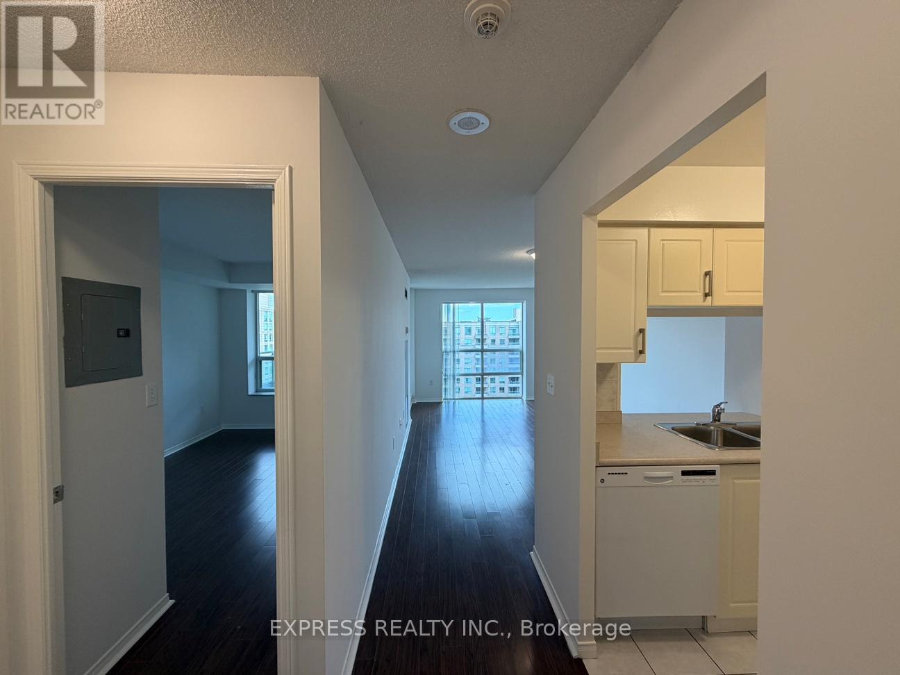 1205 - 1 PEMBERTON AVENUE, Toronto, Ontario