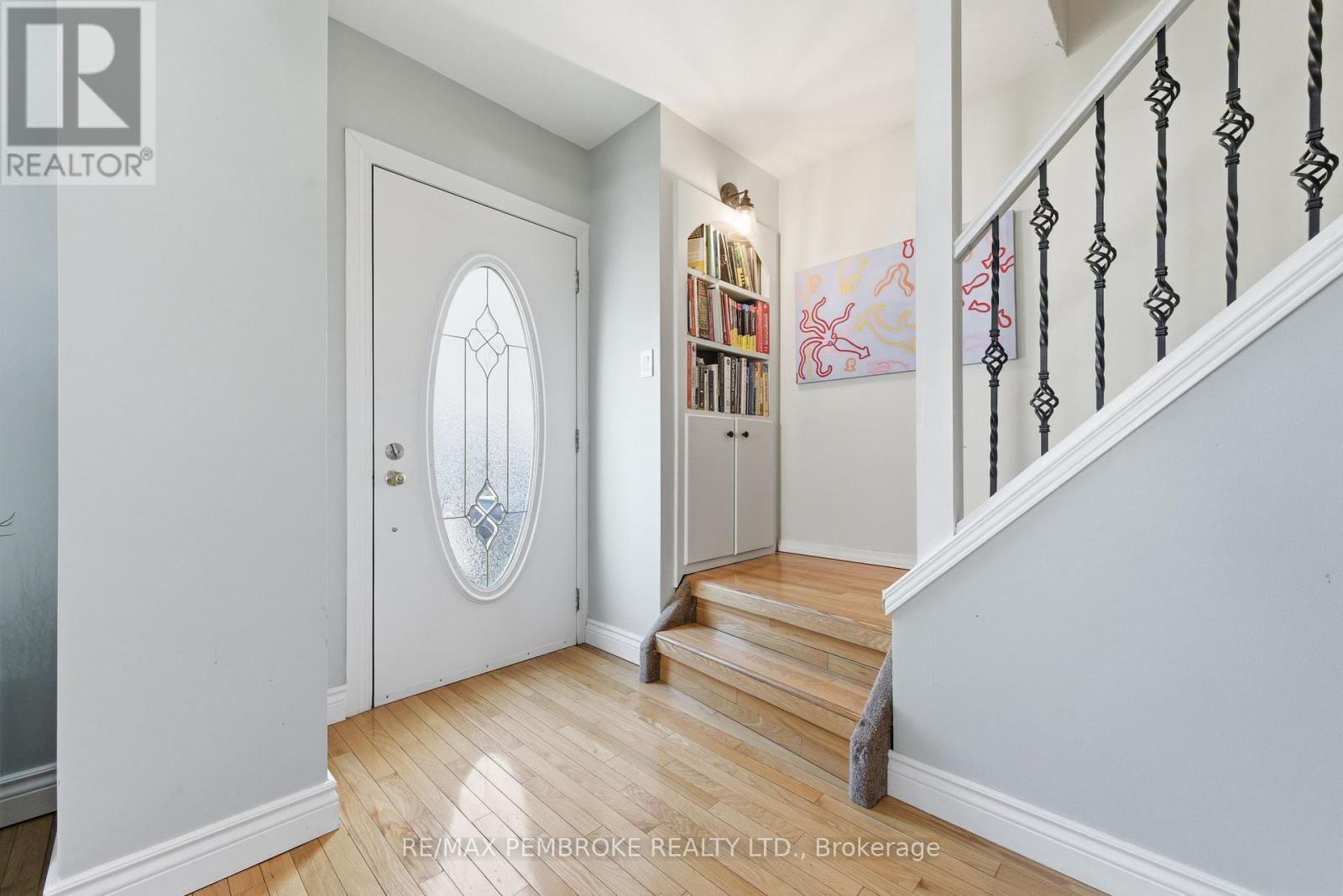 566 Perth Street, Pembroke, Ontario  K8A 6B6 - Photo 10 - X13107086
