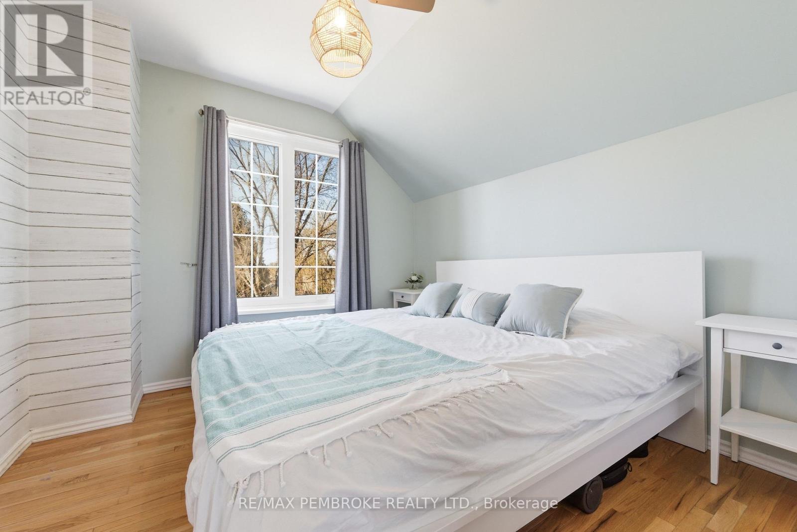 566 Perth Street, Pembroke, Ontario  K8A 6B6 - Photo 22 - X13107086