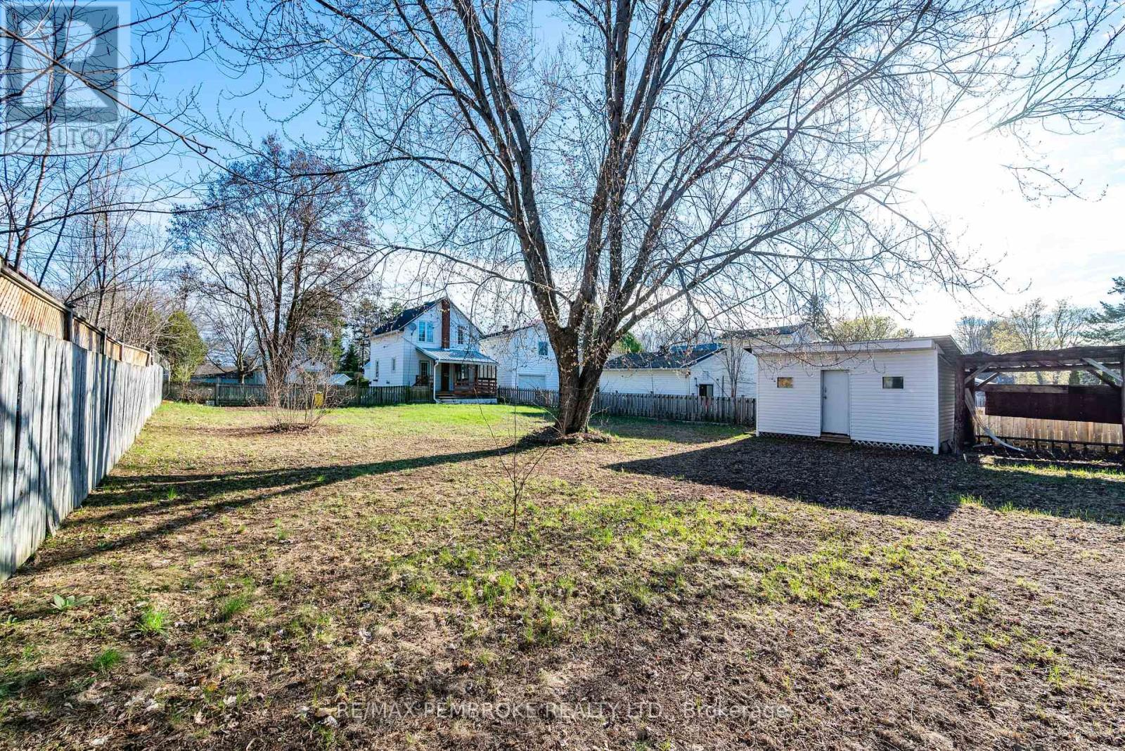 566 Perth Street, Pembroke, Ontario  K8A 6B6 - Photo 37 - X13107086