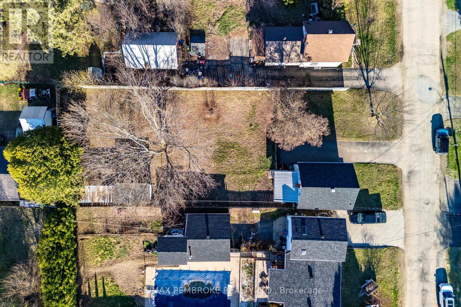 566 Perth Street, Pembroke, Ontario  K8A 6B6 - Photo 40 - X13107086