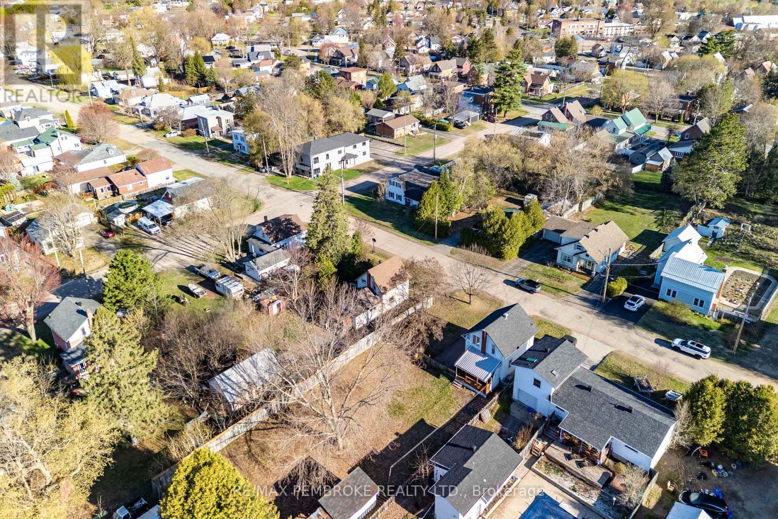 566 Perth Street, Pembroke, Ontario  K8A 6B6 - Photo 42 - X13107086
