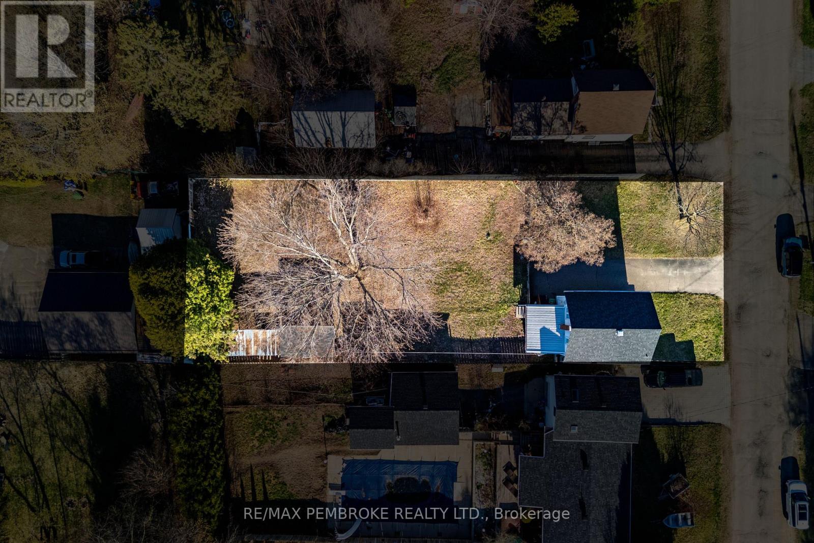 566 Perth Street, Pembroke, Ontario  K8A 6B6 - Photo 43 - X13107086