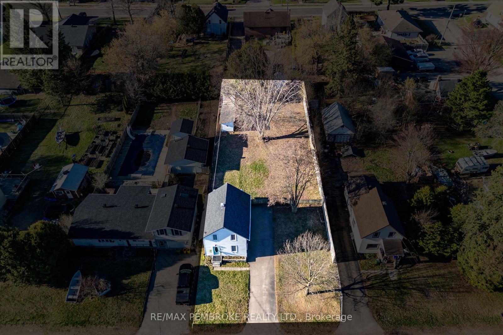 566 Perth Street, Pembroke, Ontario  K8A 6B6 - Photo 6 - X13107086