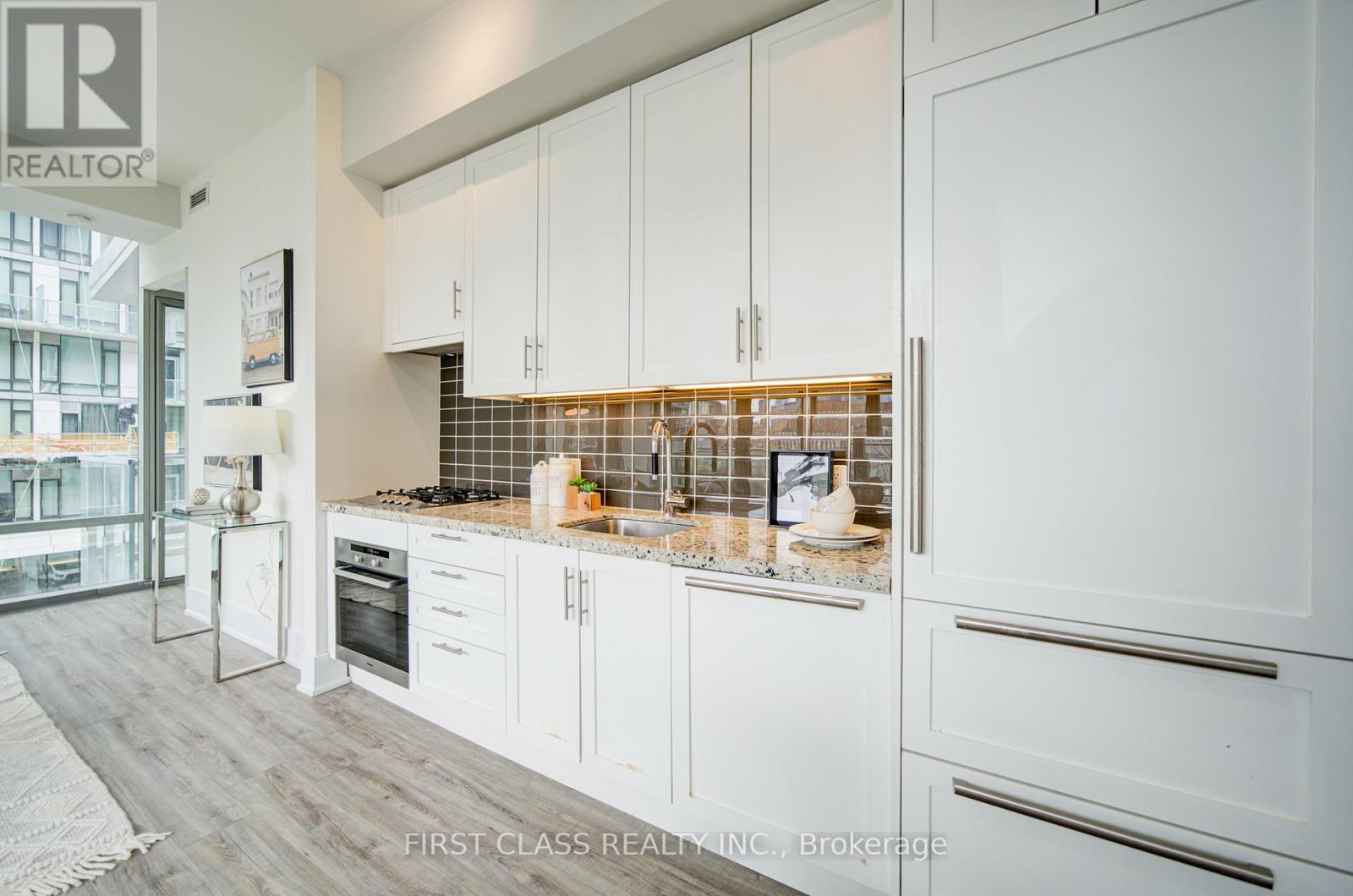402 - 39 Queens Quay E, Toronto, Ontario  M5E 0A5 - Photo 6 - C13055922