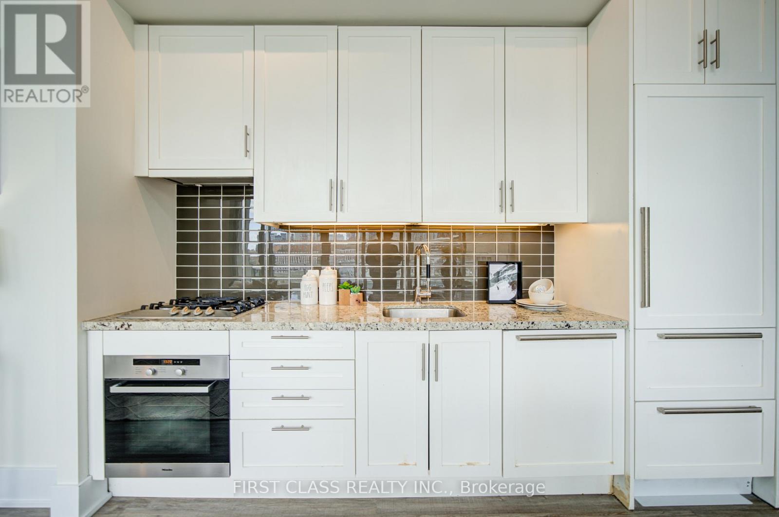 402 - 39 Queens Quay E, Toronto, Ontario  M5E 0A5 - Photo 7 - C13055922