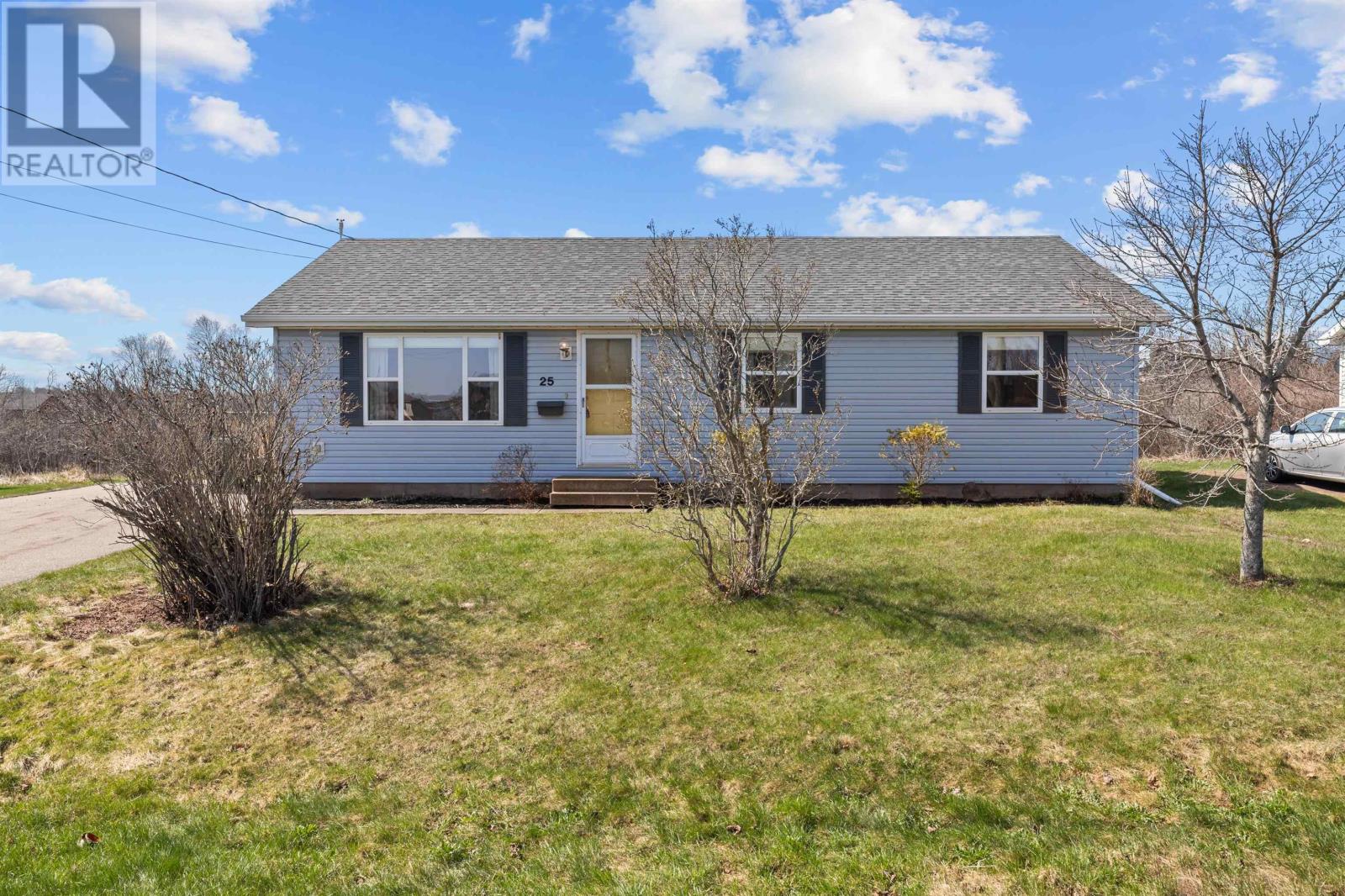 25 Friar Drive, Charlottetown, Prince Edward Island  C1A 9L1 - Photo 4 - 202610317