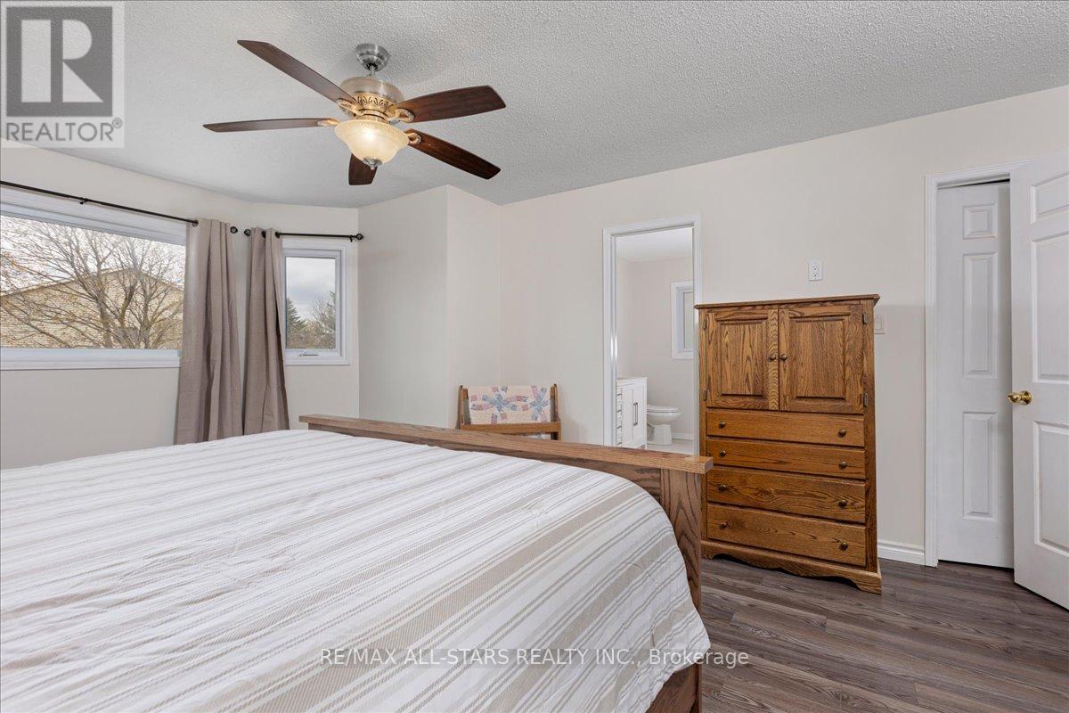 6 Hadera Place, Georgina, Ontario  L4P 3N6 - Photo 20 - N13077340