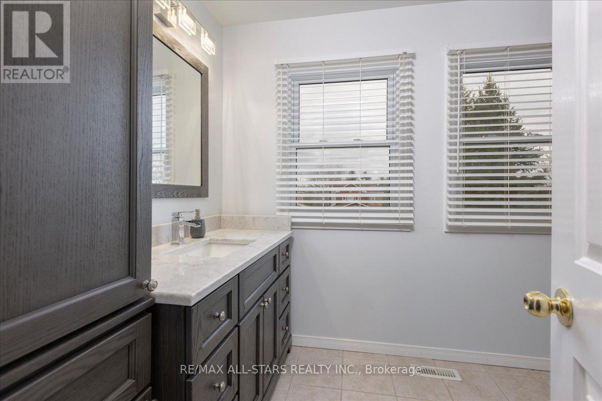 6 Hadera Place, Georgina, Ontario  L4P 3N6 - Photo 25 - N13077340