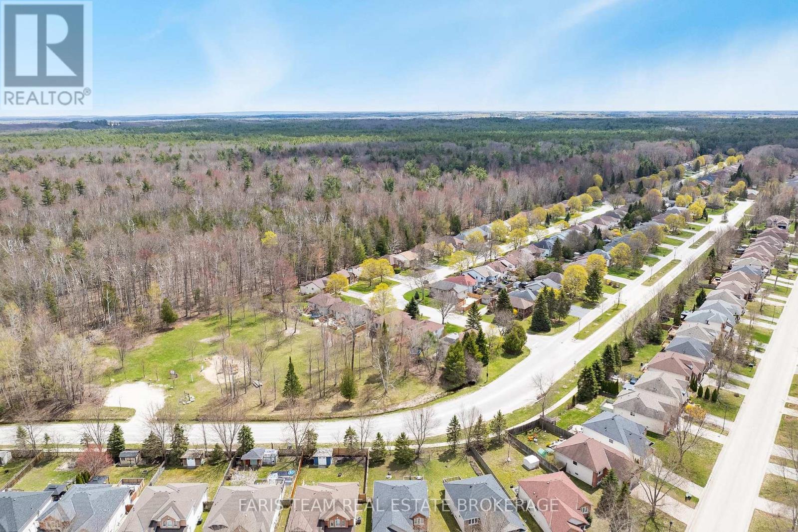 5 Harbour Crescent, Wasaga Beach, Ontario  L9Z 1G4 - Photo 32 - S13085980