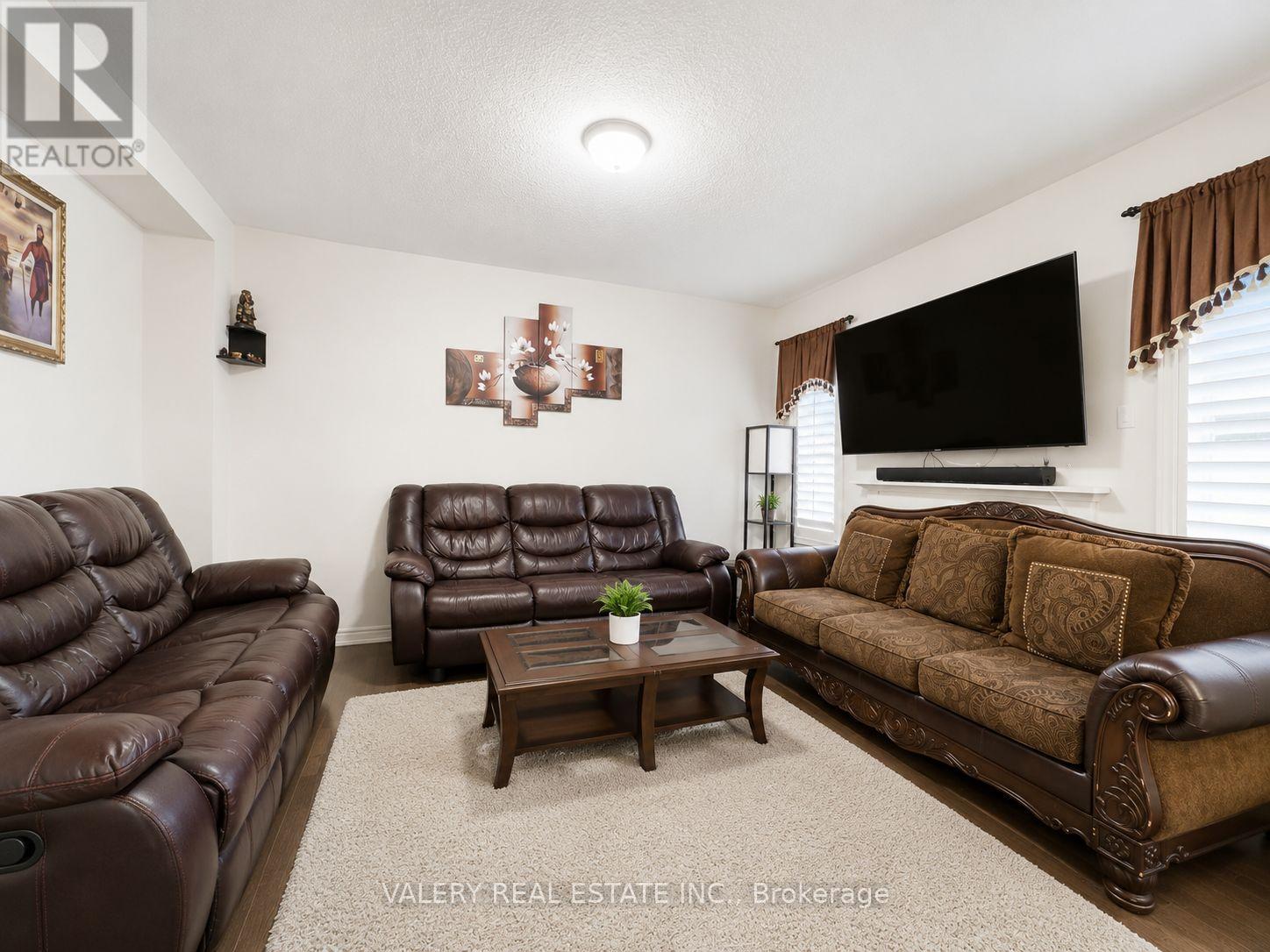Main - 11 O'connor Crescent, Brampton, Ontario  L7A 0B7 - Photo 5 - W13092316