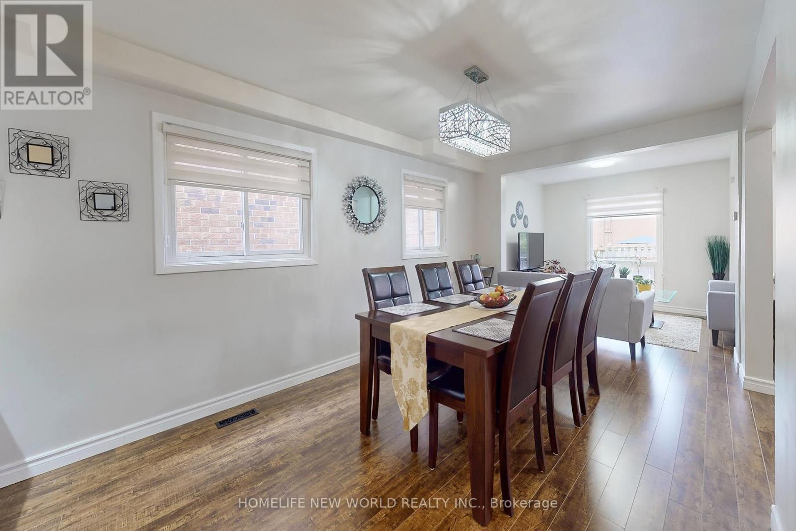 179 Campbell Avenue, Vaughan, Ontario  L4J 5A8 - Photo 5 - N13107108