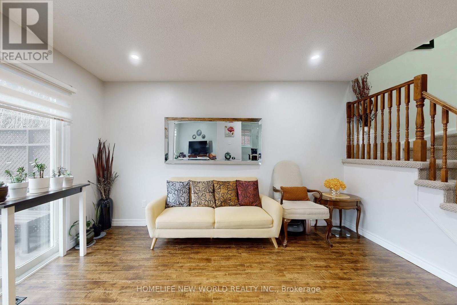 179 Campbell Avenue, Vaughan, Ontario  L4J 5A8 - Photo 7 - N13107108