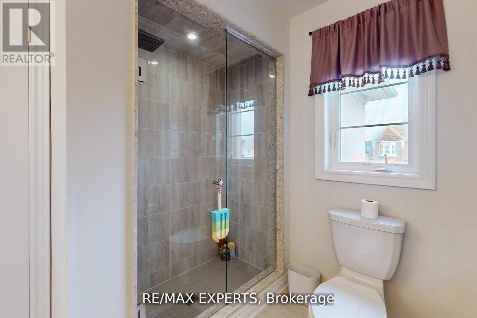 167 Frederick Pearson Street, East Gwillimbury, Ontario  L9N 0Y8 - Photo 32 - N13107158