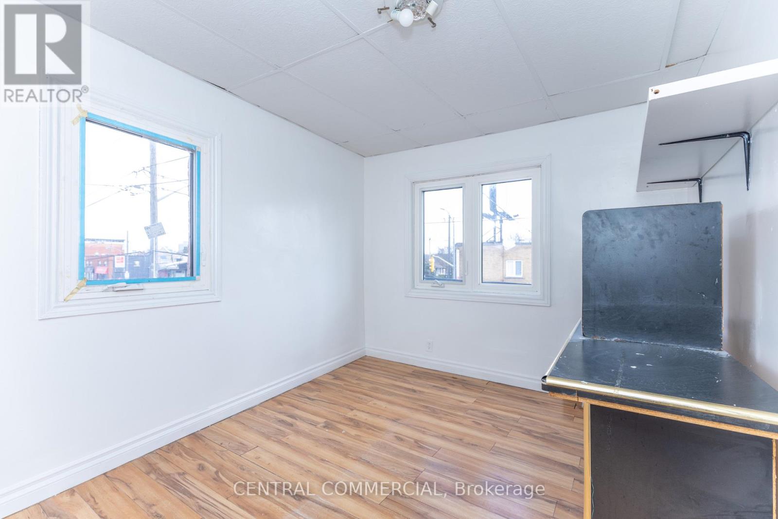 2850-2852 Dufferin Street, Toronto, Ontario  M6B 3S3 - Photo 25 - W13107092