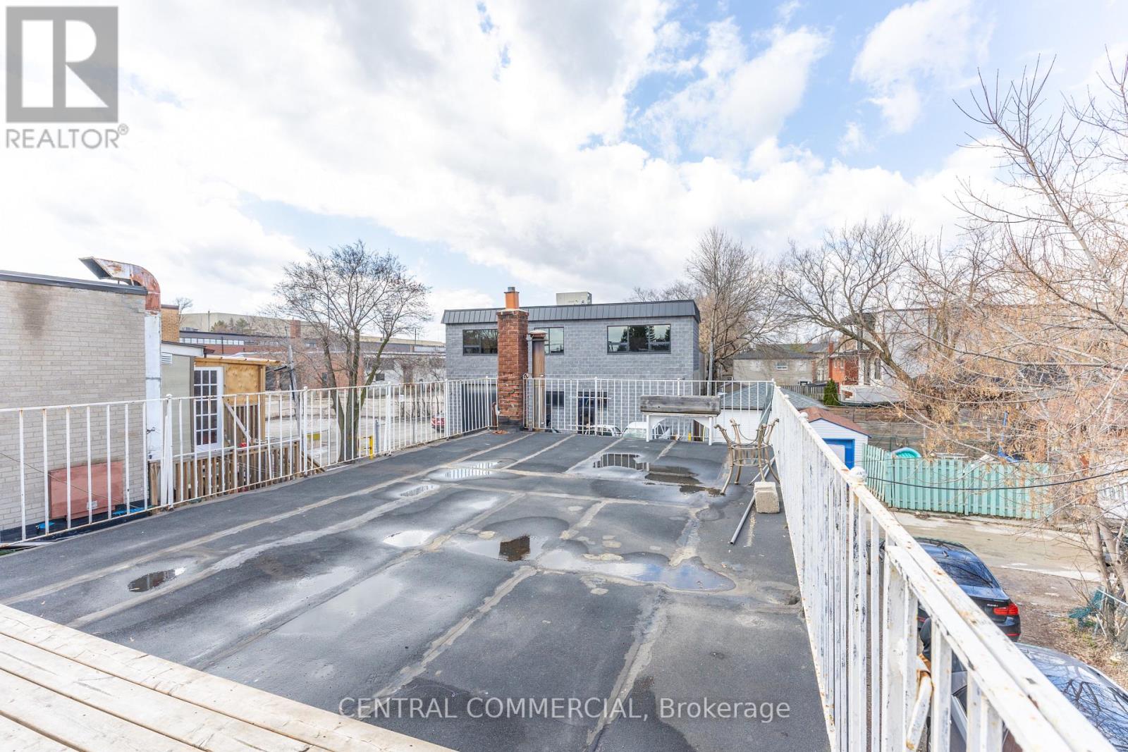 2850-2852 Dufferin Street, Toronto, Ontario  M6B 3S3 - Photo 5 - W13107092