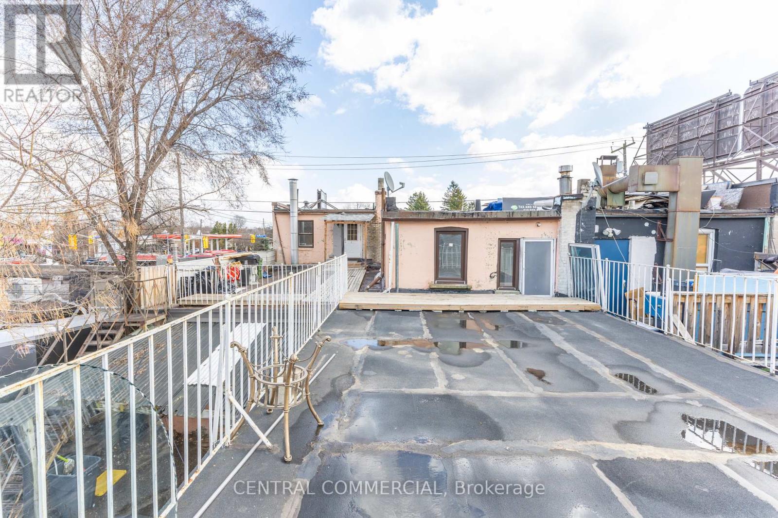 2850-2852 Dufferin Street, Toronto, Ontario  M6B 3S3 - Photo 6 - W13107092