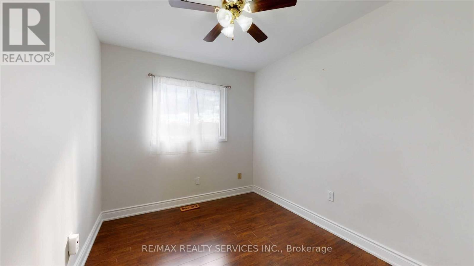 44 Elmstead Court, Brampton, Ontario  L6Y 4C2 - Photo 12 - W13107124