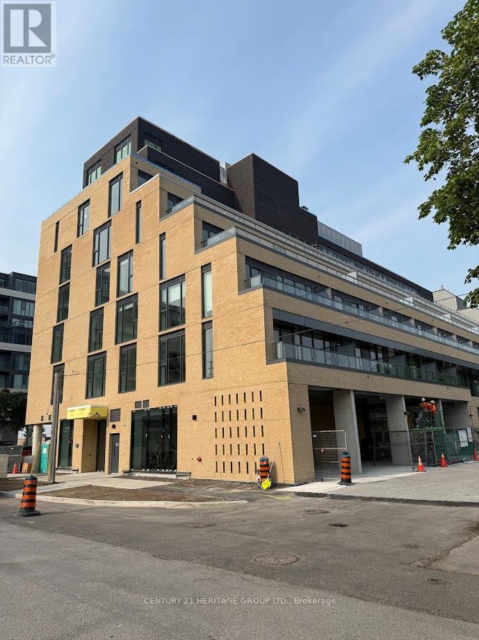 403 - 6 CHARTWELL ROAD, Toronto, Ontario