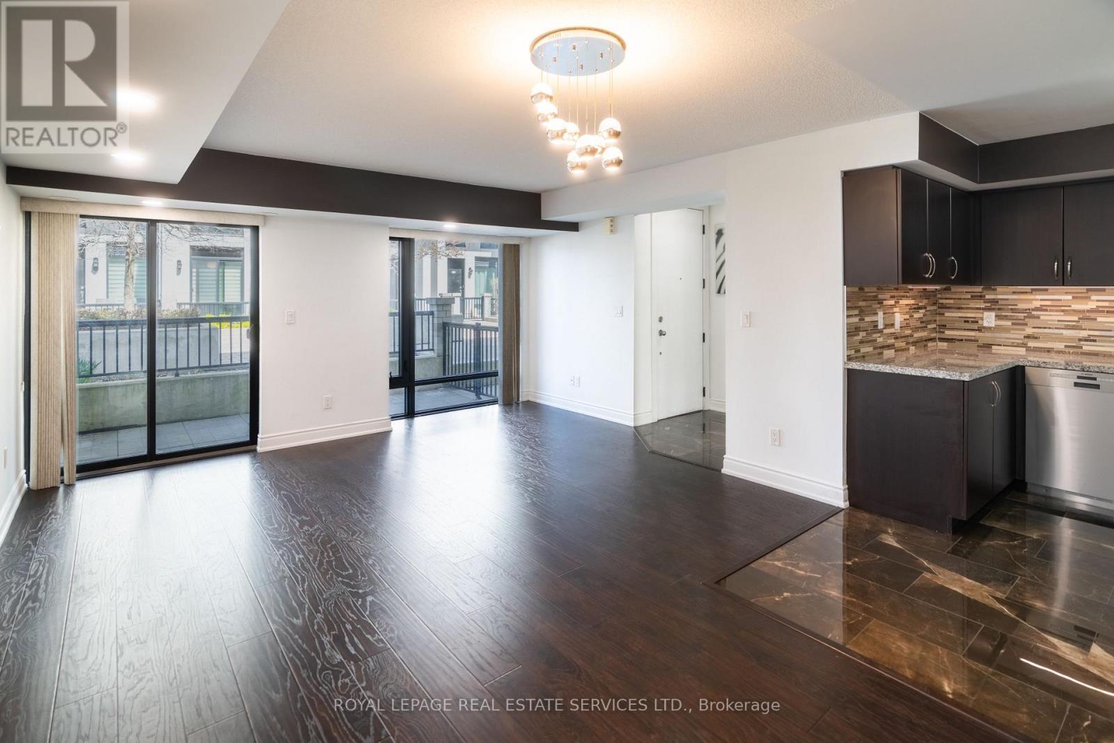 721 - 138 Widdicome Hill Boulevard, Toronto, Ontario  M9R 0A9 - Photo 8 - W13107172