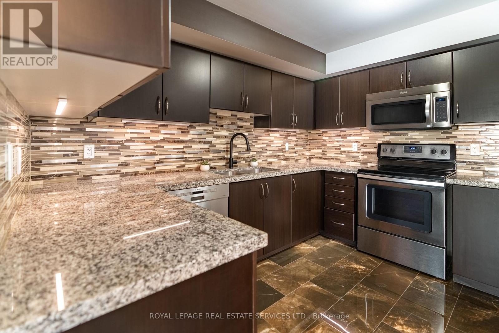 721 - 138 Widdicome Hill Boulevard, Toronto, Ontario  M9R 0A9 - Photo 9 - W13107172