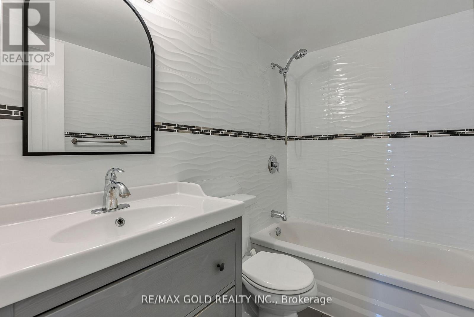 513 - 340 Dixon Road, Toronto, Ontario  M9R 1T1 - Photo 13 - W13107178