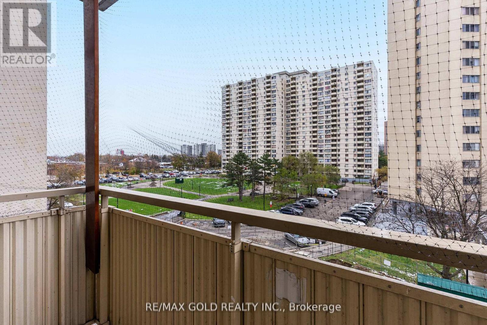 513 - 340 Dixon Road, Toronto, Ontario  M9R 1T1 - Photo 3 - W13107178