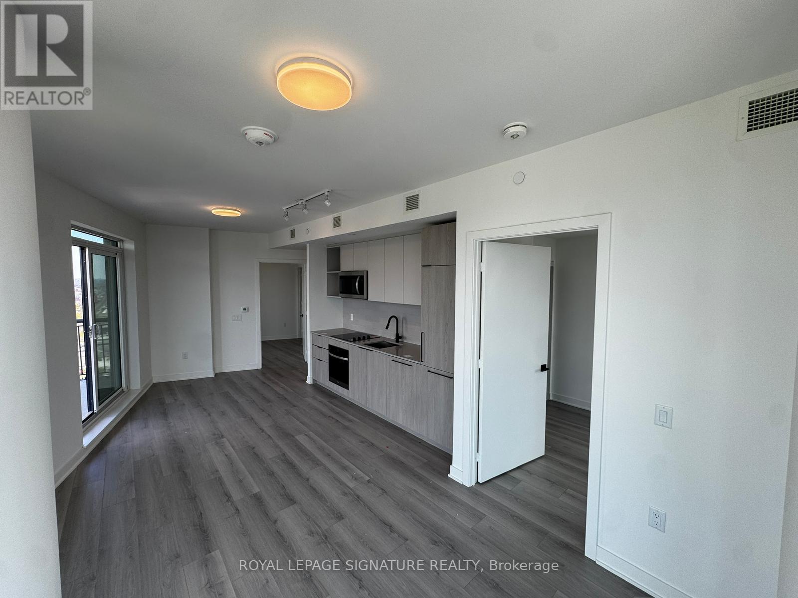 2602 - 1185 Dupont Street, Toronto, Ontario  M6H 0G5 - Photo 5 - W13107182