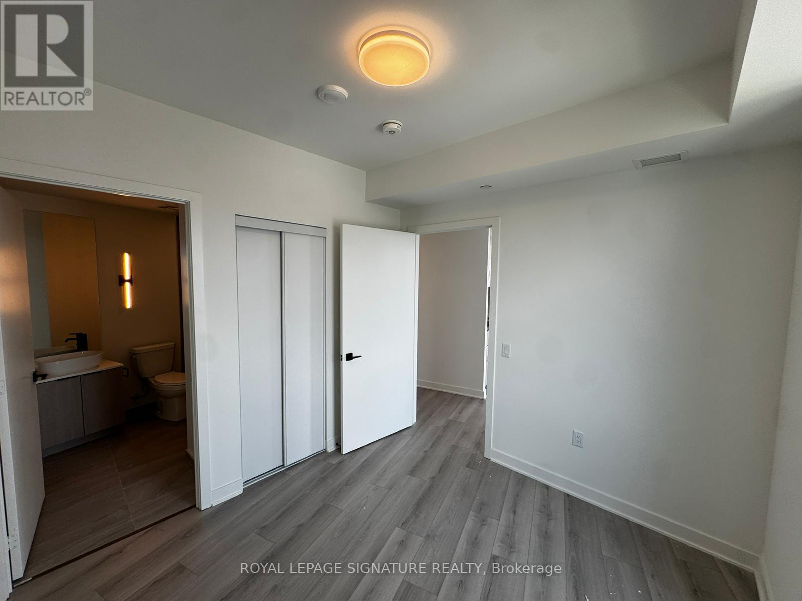 2602 - 1185 Dupont Street, Toronto, Ontario  M6H 0G5 - Photo 8 - W13107182