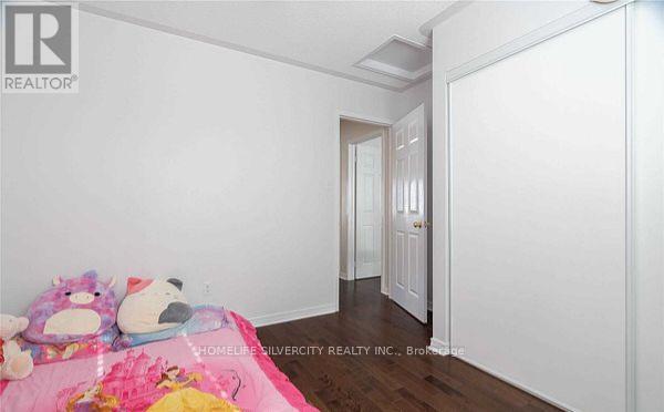 680 Langlaw Drive, Cambridge, Ontario  N1P 1H3 - Photo 11 - X13107082