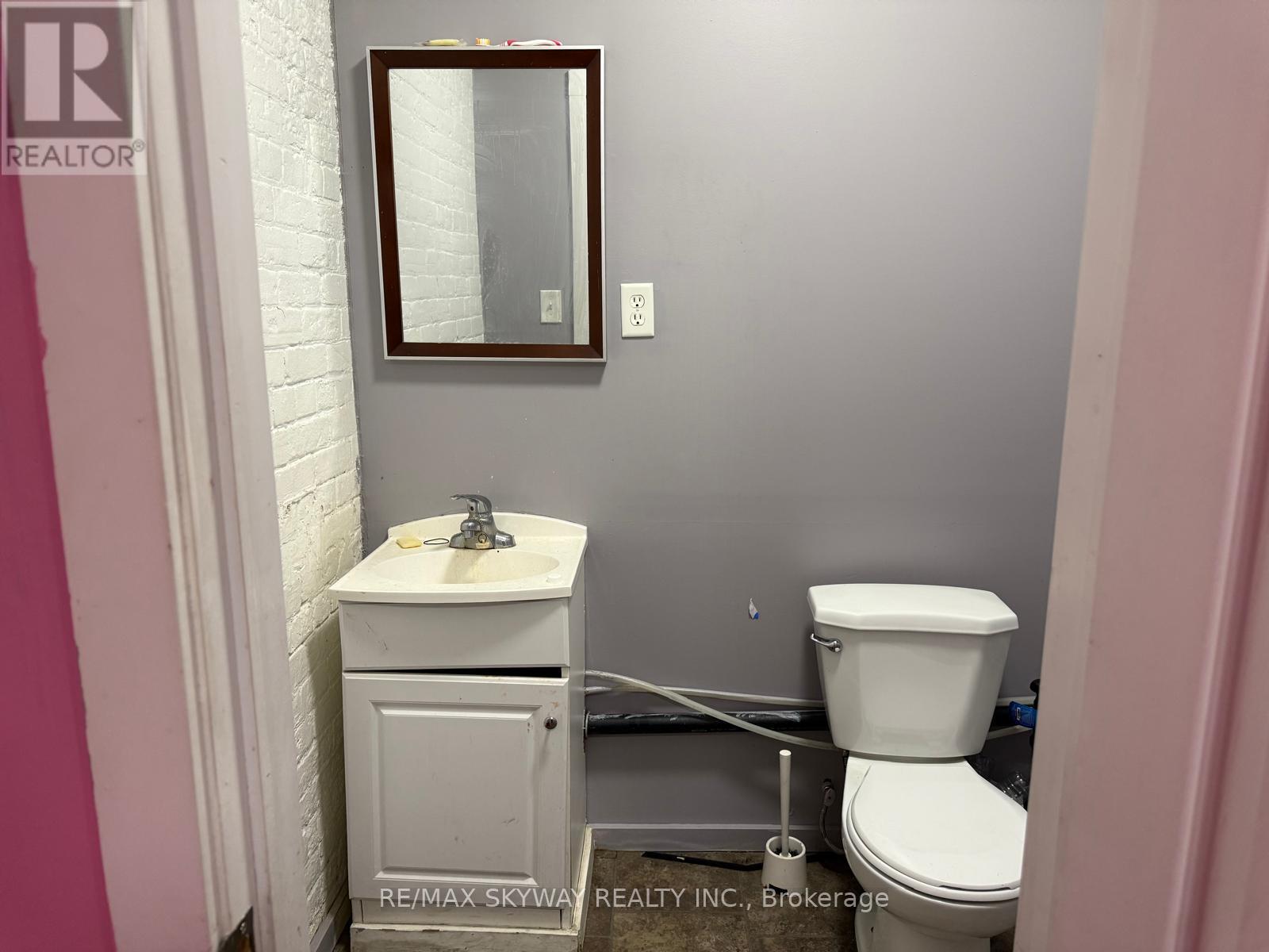 East 2 - 323 Colborne Street, Brantford, Ontario  N3S 3N1 - Photo 11 - X13107090