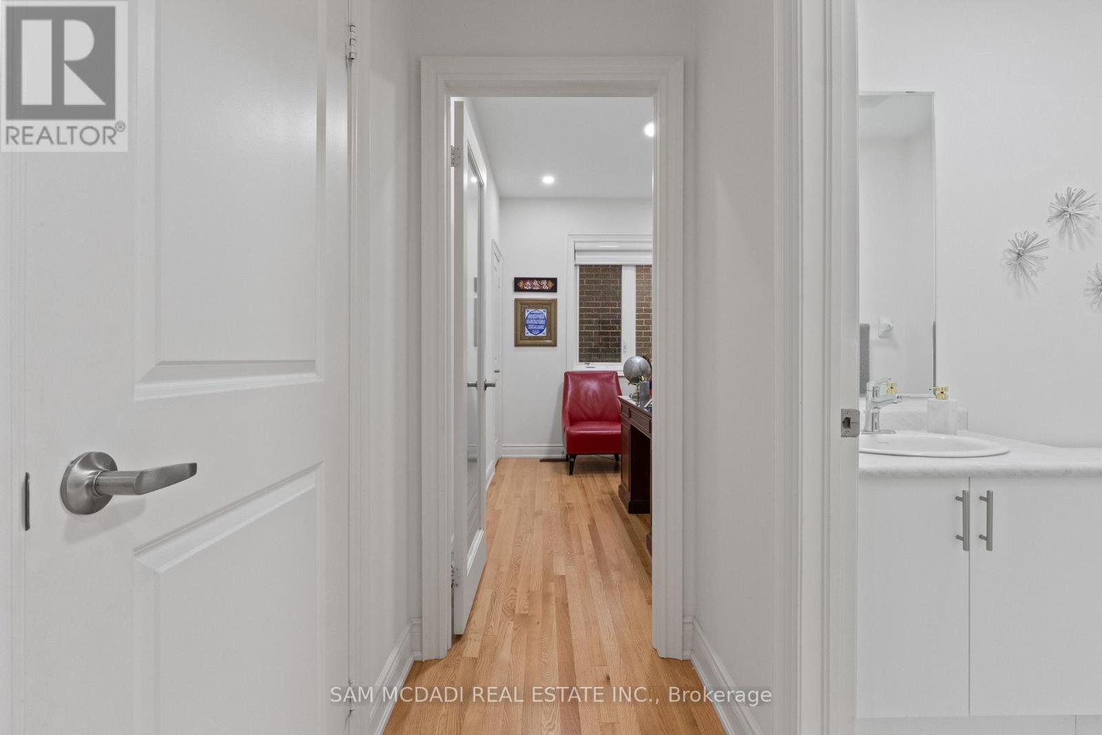 446 Humphrey Street, Hamilton, Ontario  L8B 1Z8 - Photo 15 - X13107114