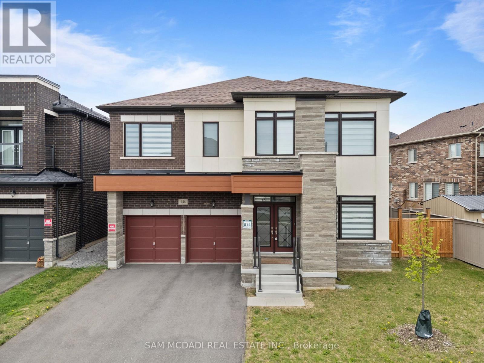446 Humphrey Street, Hamilton, Ontario  L8B 1Z8 - Photo 2 - X13107114