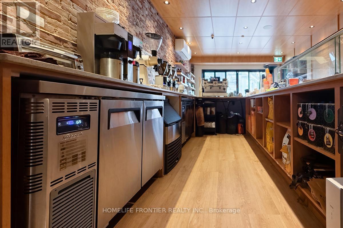 1st Floor - 33 Brock Street, Kingston, Ontario  K7L 1R7 - Photo 11 - X13107160
