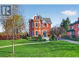 4 PINE STREET, Belleville, Ontario