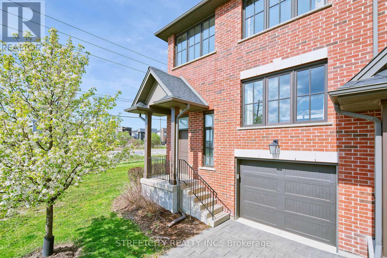 2 - 555 Sunningdale Road E, London North, Ontario  N5X 4B3 - Photo 3 - X13078894