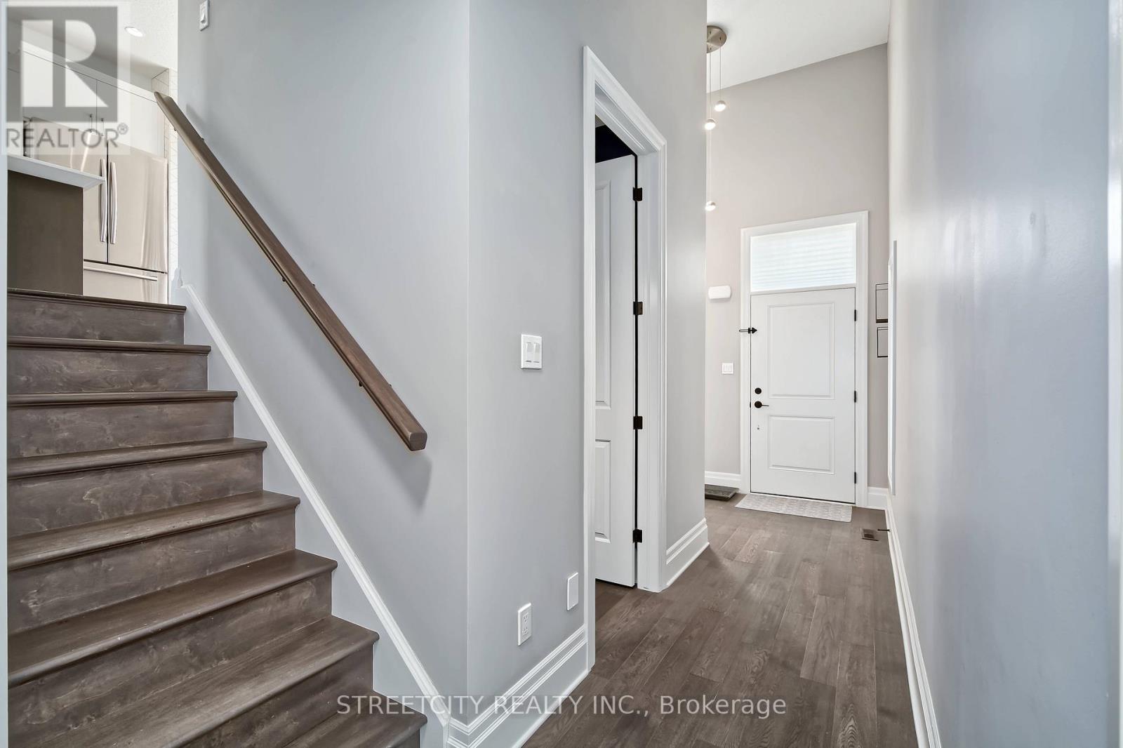2 - 555 Sunningdale Road E, London North, Ontario  N5X 4B3 - Photo 6 - X13078894