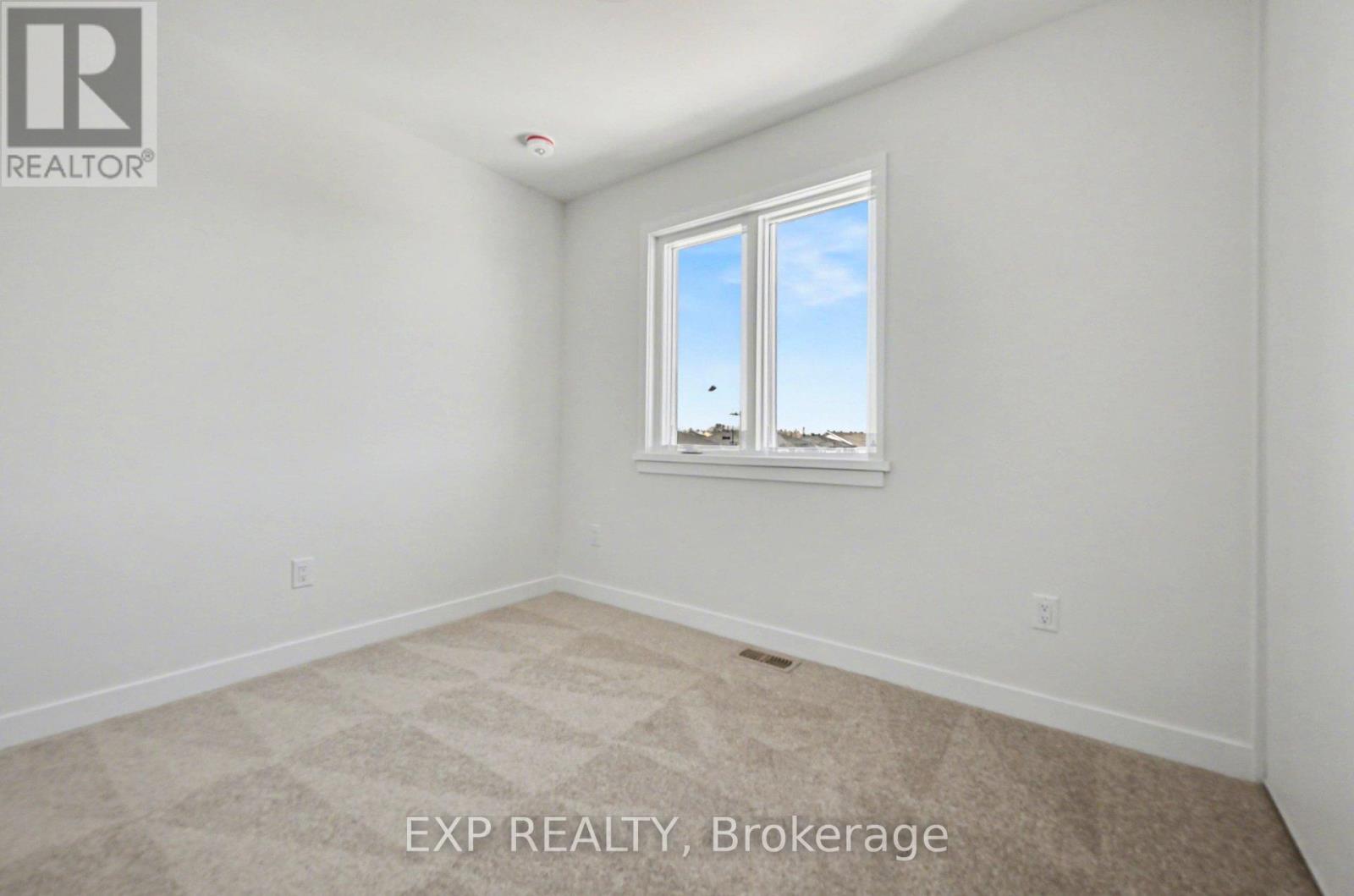 1200 Cope Drive, Ottawa, Ontario  K2S 3C4 - Photo 13 - X12934784