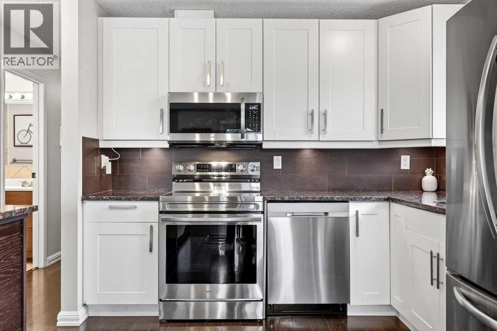 111 Sanderling Rise NW, Calgary, Alberta  T3K 3B4 - Photo 15 - A2299200